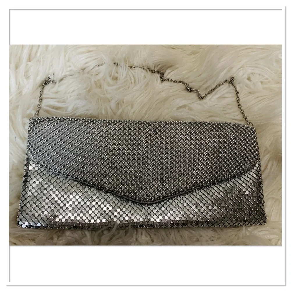 Jessica McClintock Metal Chainmail Evening Clutch Purse Silver